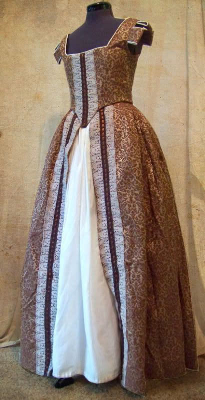 The Garbery Middle Class Elizabethan Gown For Sale On Etsy Elizabethan Clothing Elizabethan