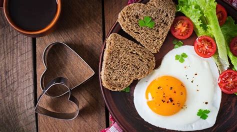 Here are a few reasons and tips on why to never miss the first meal of the day. Health Benefits of Breakfast: Why is it the Most Important ...