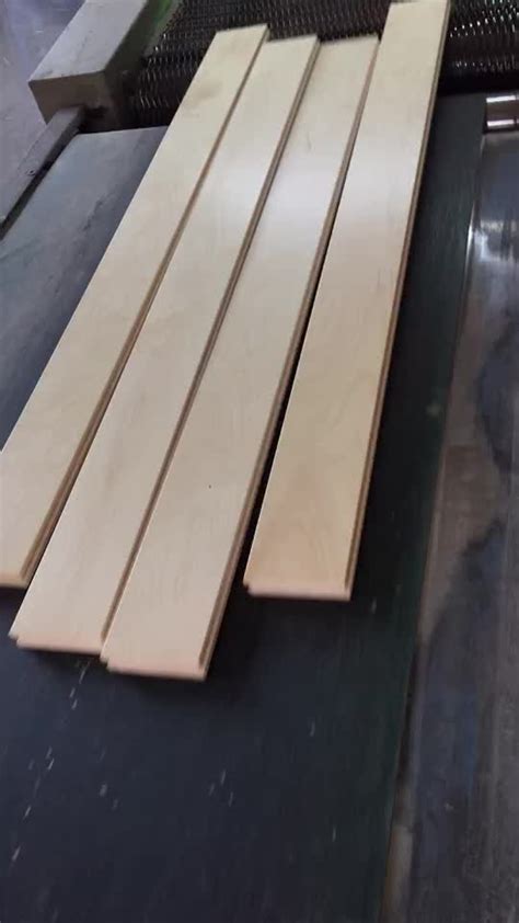 50 100mm Thick Floating Wood Stair Treads Oak Wood Stair Treads Modern