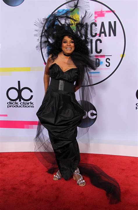 1 (0x1) complete name : DIANA ROSS at American Music Awards 2017 at Microsoft ...