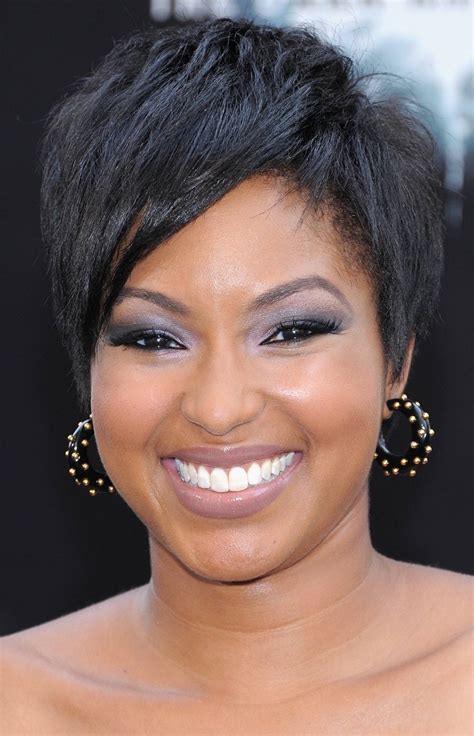 5 Tremendous Short Haircuts For Thick Hair African