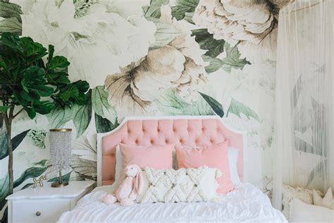 Floral Wallpaper Girl S Bedroom By Little Crown Interiors Floral Wall