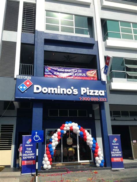 Explore the latest domino's pizza and food delivery promos and offers at domino's malaysia blog now. Domino's Pizza Malaysia Is Offering Chocolate Lava Cake ...