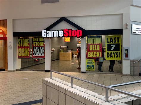 Arnot Mall GameStop, Christopher & Banks closing; Victoria's Secret