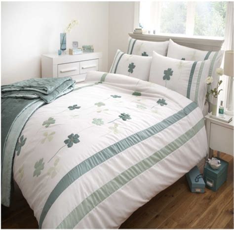 We did not find results for: PORTFOLIO ESME GREEN WHITE FLORAL STRIPE DUVET SET QUILT ...