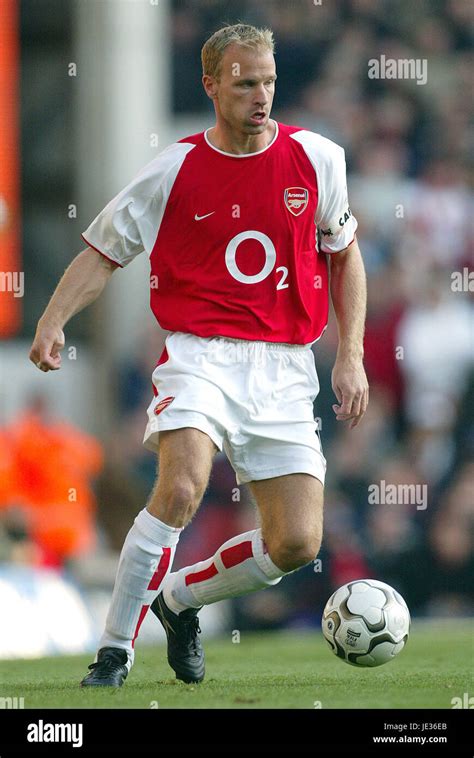 Dennis Bergkamp Arsenal Fc Highbury London England 18 October 2003