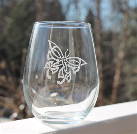 Custom Etched Stemless Wine Glass Kitchen And Dining Wine Glasses And Charms