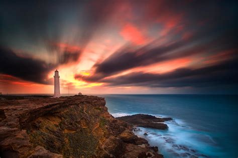 Cape Nelson Lighthouse Located In The Town Of Portland Th Flickr