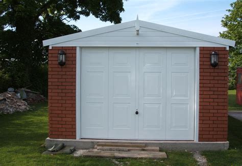 Brick Clad Finish Pre Fabricated Concrete Garages In Northamptonshire