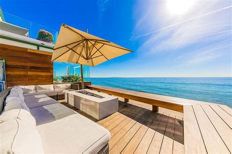 Deluxe Malibu Villa On La Costa Beach Has Parking And Cablesatellite