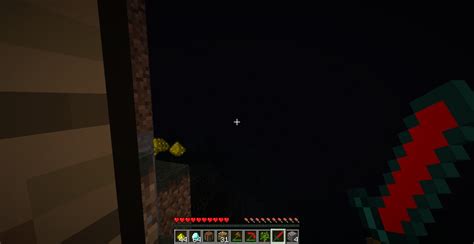 Enchanted tools un paquete de texturas que modifica todas las herramientas para poder identificar visualmente todos los encantamientos sin necesidad top 20 mods para minecraft 1.16.4. red diamond tools Minecraft Texture Pack
