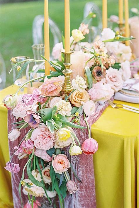 Photo Ideas And Tips On Spring Weddings In 2021