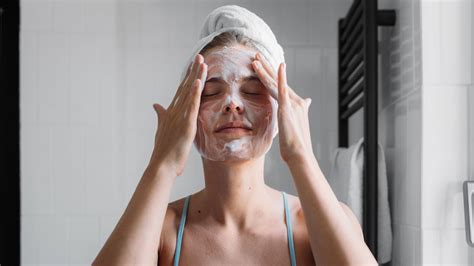 10 Simple Rules For Washing Your Face Everyday Health