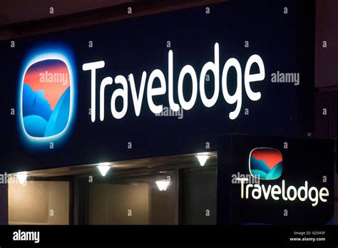 Travelodge Hotel Sign Logo Stock Photo Alamy