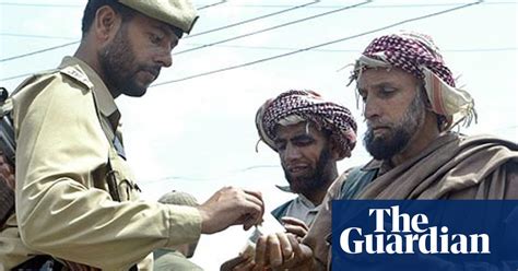 Kashmir Gun Battle Violates India Pakistan Ceasefire India The Guardian