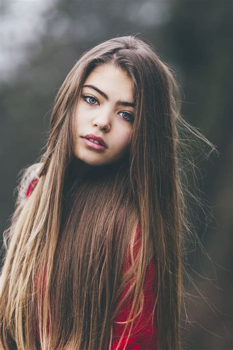 Portrait Of A Girl With Long Hair Beautiful Eyes Long Hair Girl Portrait