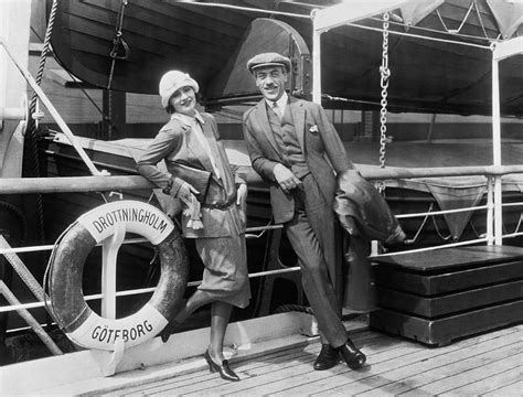 Greta Garbo Aboard Ship Photograph By Underwood Archives