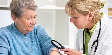 If you lose weight without any effort (through diet or exercise) is always one of the first warning signs of cancer regardless of type. 7 cancer warning signs to be aware of | OverSixty