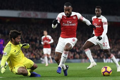 Arsenal 1 1 Liverpool Live Score Alexandre Lacazettes Curler Cancels