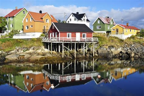 It is located on several small islands off the southern coast of the large island of austvågøya in the lofoten archipelago. Henningsvær, Norway - Things to Do in Henningsvær ...