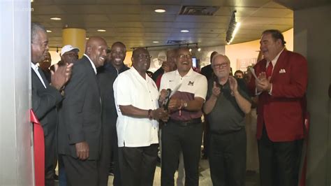 Pro Football Hall Of Fame Unveils Exhibit Honoring Hbcu Legends