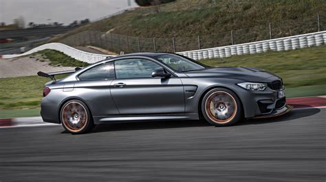 Review The Hardcore 493bhp Bmw M4 Gts Top Gear