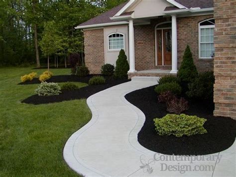 Gorgeous Black Mulch Landscaping Ideas Mulch Landscaping Front Yard