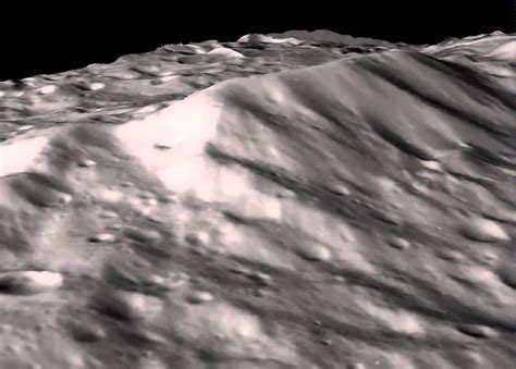 The Equatorial Ridge Valterne Mons Iapetus Youtube