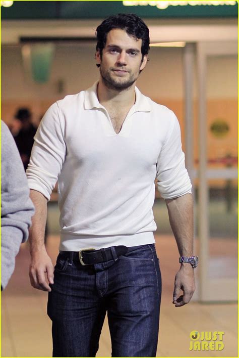 Henry Cavill Back To Canada For Man Of Steel Henry Cavill Photo