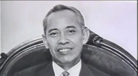 Muhammad Subuh Sumohadiwidjojo Indonesian Spiritual Leader ~ Bio With