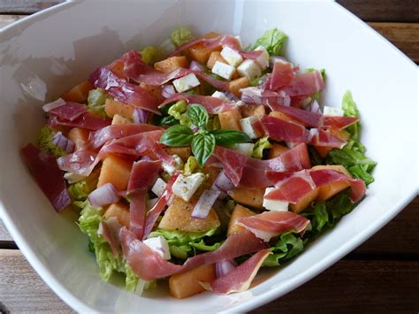 Salade au jambon cru melon sucrine et féta