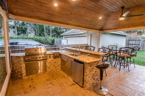 20 Fantastic Outdoor Kitchen Covered Patio Home Decoration And