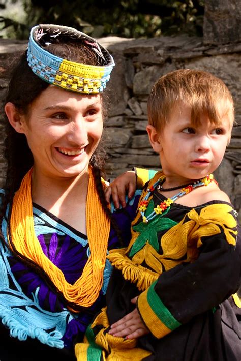 The Kalash People The Lost Blonde Hair And Blue Eye Tribe Of Alexander