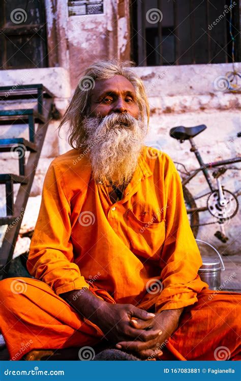 Varansi India 12 December 2019 Yogi Or Sannyasi Man Dressed In
