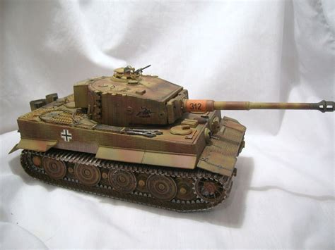 Тигр T VI Каропка ру стендовые модели военная миниатюра