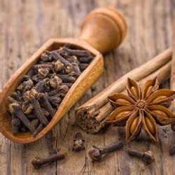 Antioxidant Rich Spices And Herbs For Pcos Martha Mckittrick Nutrition