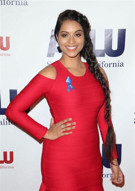 Hot Pictures Of Lilly Singh Show Off Her Sexy Fit Youtuber Body To The World The Viraler
