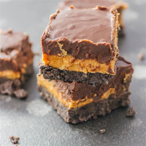 No Bake Oreo Peanut Butter Bars With Chocolate Chips