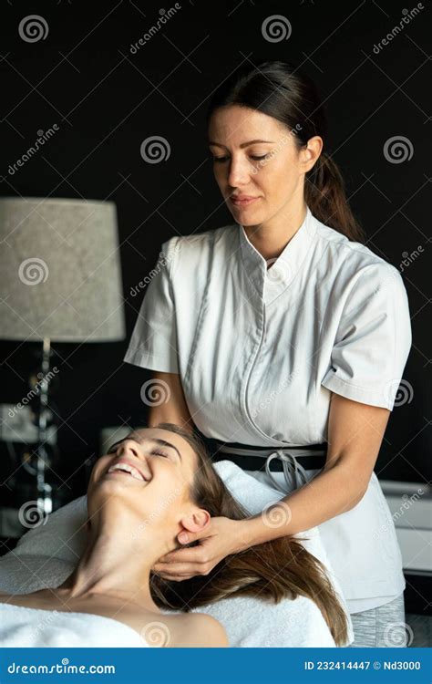 Masseur Doing Massage On Woman Body In The Spa Salon Stock Image Image Of Pampering