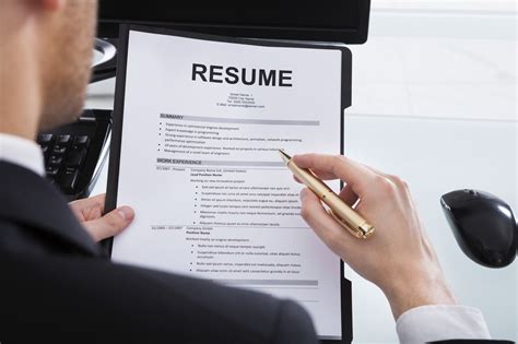 How to Include Bullet Points in a Resume