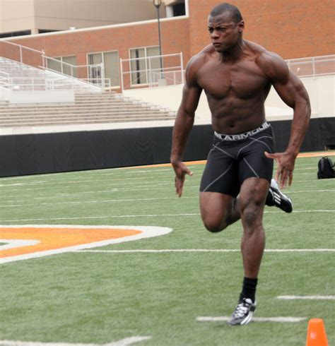 Top 50 Most Jacked Nfl Players Page 4 Of 5 Muscle Prodigy Fitness