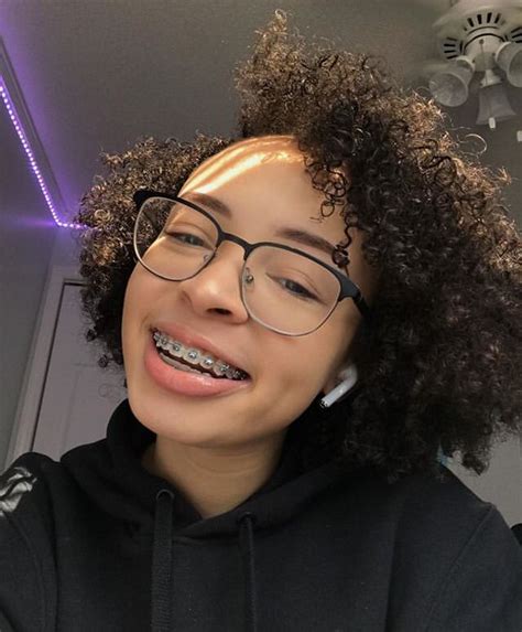 Kacentage🖤 Braces And Glasses Braces Colors Teeth Braces