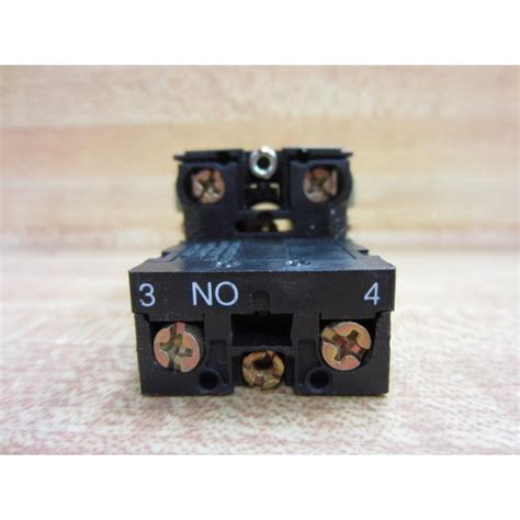 Telemecanique Zb2 Bw061 Light Module Assembly 25321 Zb2bw061 Pack Of 2