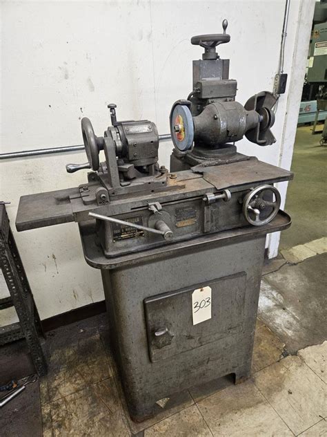 D S Tool And Cutter Grinder Sn 369 115 Volt