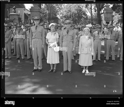 Visit Of Gen Macarthur Armories Military Parades And Ceremonies
