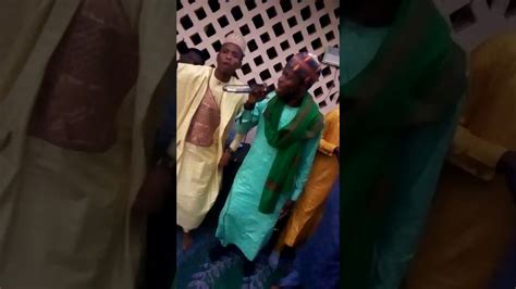 Sabuwar kasidar imam aliyu (as) tareda abban malam. Abdullahi Sirrin Fatahi - Abdullahi Sirrin Fatahi 2020 Mp4 ...