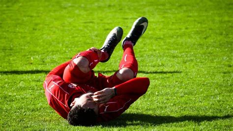6 Of The Most Common Sports Injuries And What You Can Do About Them
