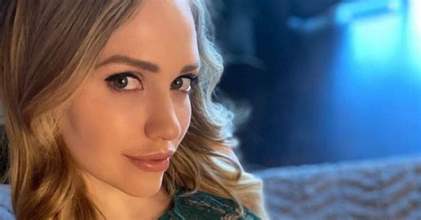 Adult Star Mia Malkova Says She Didnt Think It Through Before Starting Porn Career Daily Star
