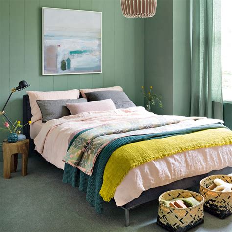 See more ideas about bedroom green, emerald green bedrooms, bedroom design. Green bedroom ideas - from olive to emerald, explore the ...
