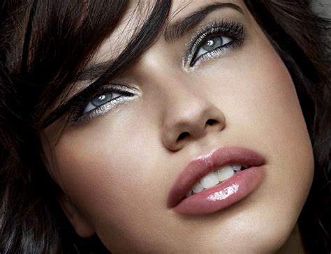 Metallic Eyeshadow Tips Metallic Eyeshadow Looks